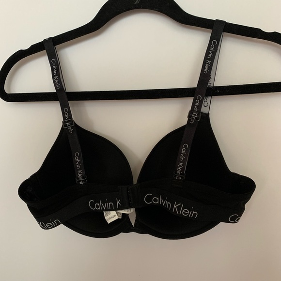Calvin Klein Bra Bundle - Picture 4 of 4